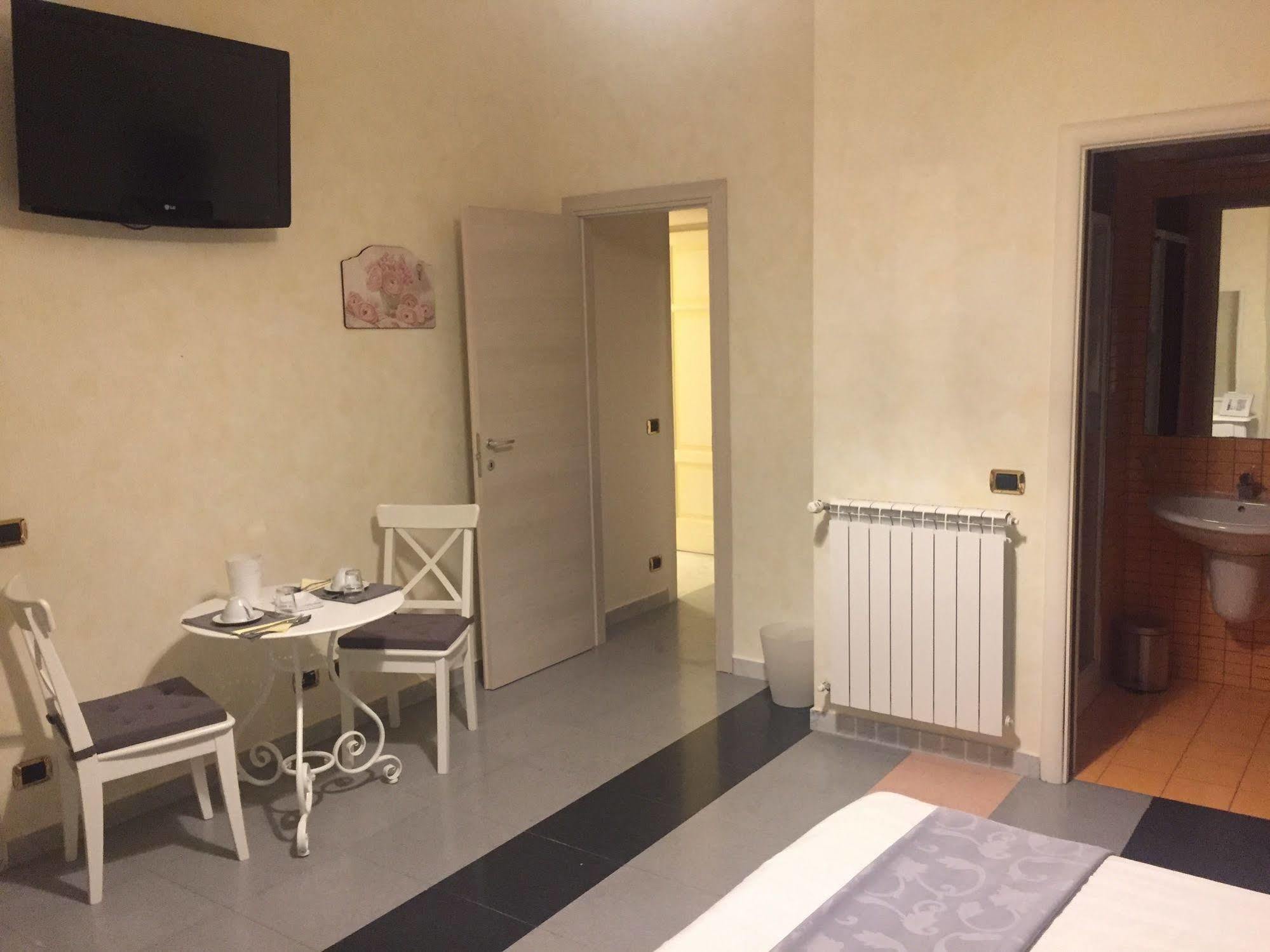 Dhome B&B Rzym Zewnętrze zdjęcie